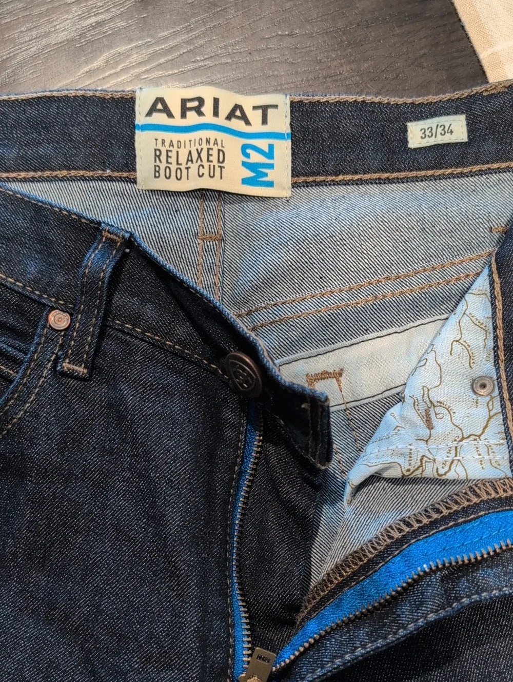 Worn 1X Ariat M2 Relaxed Fit Hansen Dark Wash Jeans 33x34 89$
